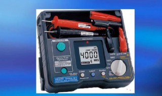 人体体内电阻约为多少欧（人体的电阻大约为多少欧）