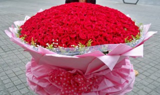 999朵玫瑰花是什么意思 999朵玫瑰花是什么意思啊