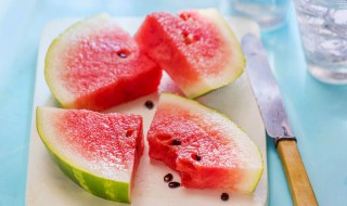 为什么隔夜西瓜不能吃（隔夜西瓜不能吃的宣传语）