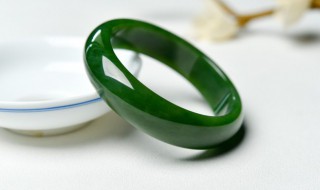 修复玉镯最好的方法 修复玉镯最好的方法图片