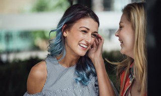 如何不尴尬的结束聊天（如何不尴尬的结束聊天的话题）