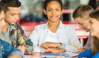 儿子十八岁生日送什么成人礼（儿子18岁的生日送什么好）