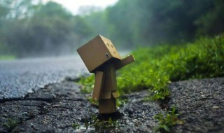 能让好友炸评论的说说（能让好友炸评论的说说搞笑）