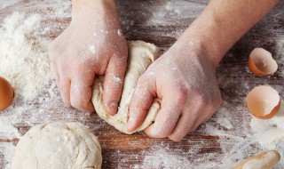 面粉怎么发酵（面粉怎么发酵快一点）