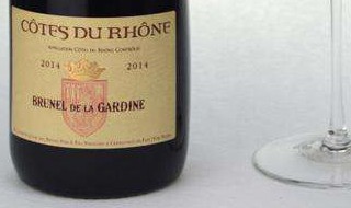 葡萄酒瓶身上标注的年份是指什么 葡萄酒瓶身上标注的年份是什么意思