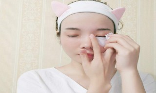 卸妆水使用方法（卸妆水的正确使用方法）