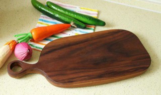 切菜板发黑怎么处理（切菜板发黑怎么处理干净）