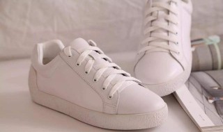 鞋面发黄了怎么处理 小白鞋的鞋面发黄了怎么处理