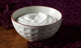 酸奶能做面膜吗（酸奶能做面膜吗皮肤过敏了）