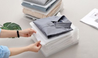 衣服折叠收纳的方法 衣服折叠收纳方法白大褂