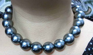 项链掉颜色了怎么处理（项链掉颜色了怎么处理好）