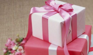 给男生送什么礼物好（女生给男生送什么礼物好）