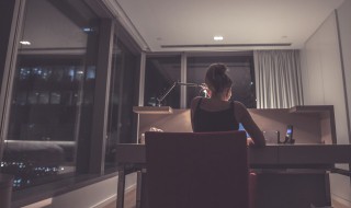 熬夜的说说 熬夜的说说搞笑