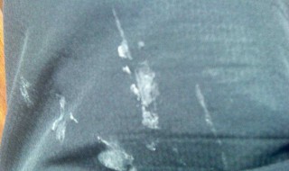 衣服沾上醋怎么去除 衣服沾上醋怎么去除异味