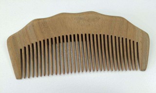 梳子什么材质的好 养生梳子什么材质的好