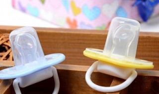 安抚奶嘴的正确使用方法 安抚奶嘴的正确使用方法夜里