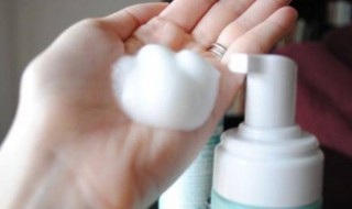 卸妆乳的正确使用方法 香奈儿卸妆乳的正确使用方法