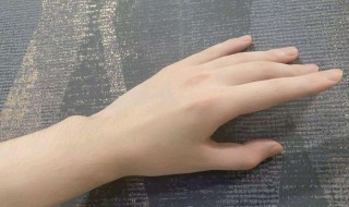 怎样让手指变得又细又长（怎样让手指变得又细又长又白）