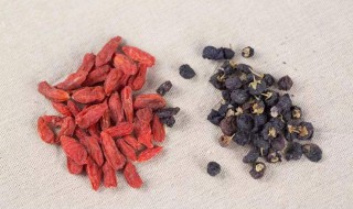 黑枸杞和红枸杞有什么区别 黑枸杞和红枸杞有什么区别吗功效