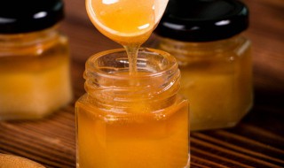 蜂蜜的祛斑方法（蜂蜜的祛斑方法,冲水的喝的）