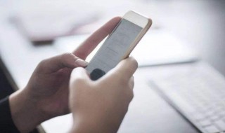 为什么手机充电充的很慢（为什么手机充电充的很慢还充不满）