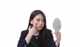 为什么脸上的痘痘总是反反复复（为什么脸上的痘痘总是反反复复还痒）