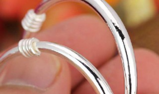 银手镯不戴保存方法（银手镯不戴保存方法图片）