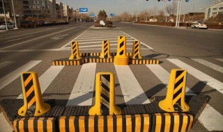 世界上最小的岛是什么（世界上最小的岛是什么岛）