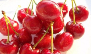 缺铁性贫血吃什么补血快（缺铁性贫血吃什么补血快效果好）