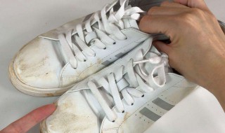 白鞋子脏了怎么洗 白鞋子脏了怎么洗白