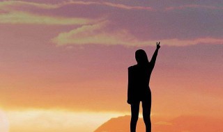 很成熟很现实的一句话（很成熟很现实的一句话怎么说）