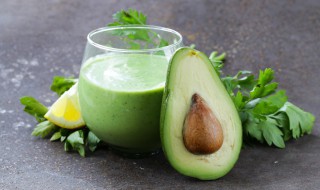 牛油果的正确吃法 牛油果的正确吃法视频