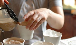 哺乳期要忌讳哪些食物（哺乳期忌讳什么）