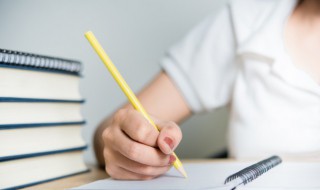 渴望自由又无奈的句子（自由的高级表达）