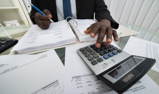 出纳工作内容及职责（出纳工作内容及职责简历怎么写）