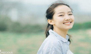 自拍的热门方法（自拍怎么拍的好）