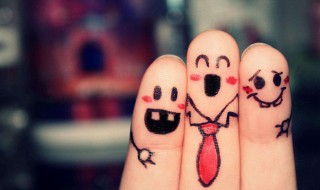 没必要讨好别人的句子（没必要讨好别人的句子图片）