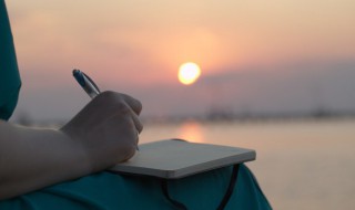 烟火气的经典语句（烟火气的经典语句抖音）