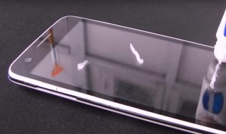 手机屏幕的划痕怎么处理