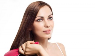 梦见自己头发长长了是什么意思（做梦梦见自己头发长长了是什么意思）