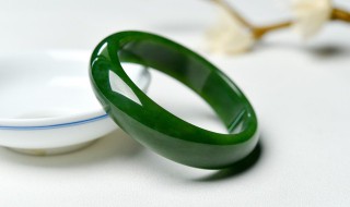 玉饰品怎么挑选