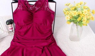 买泳衣怎么挑选（如何选购泳衣）