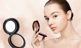 粉底气垫怎么挑选（气垫粉底液怎么选）