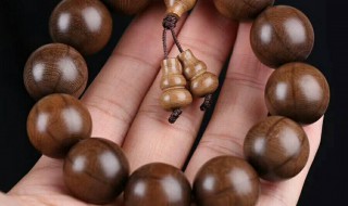 男人带什么样的手串好（男人带什么样的手串好看）