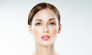 怎么样才能让皮肤美白（怎么样使皮肤美白）