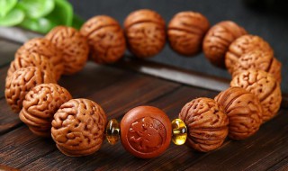桃核手串多少颗好（桃核手串多少颗）