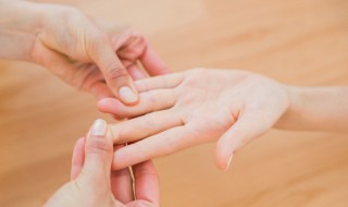 婚姻线怎么看出一个人的婚姻（二婚才是正缘的手相）