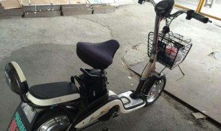 电动车电池多久换一次（雅迪电动车电池多久换一次）