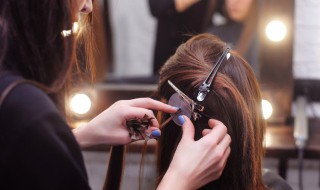 理发的技巧和方法（理发的方法与窍门）