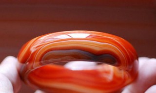 怎么样鉴别玛瑙 怎么样鉴别玛瑙年代